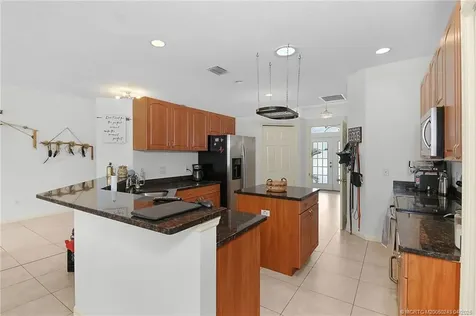 2206 SE Adobe Street Port St Lucie FL 34952