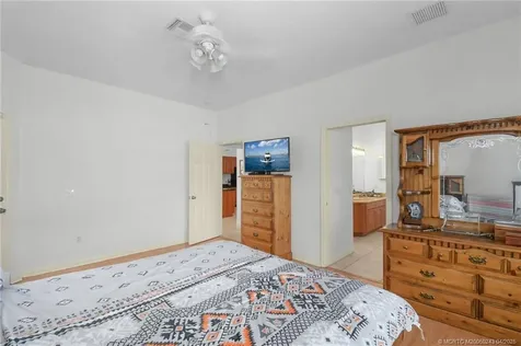 2206 SE Adobe Street Port St Lucie FL 34952