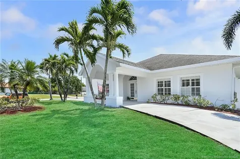 2206 SE Adobe Street Port St Lucie FL 34952