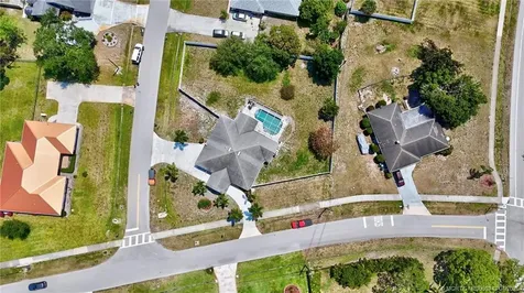 2206 SE Adobe Street Port St Lucie FL 34952