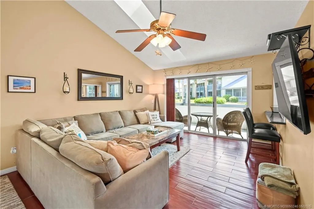 1451 NE 14th Court Jensen Beach FL 34957
