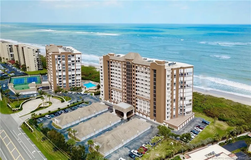 4160 N Highway A1a Hutchinson Island FL 34949