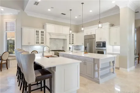 173 SE Rio Angelica Port St Lucie FL 34984