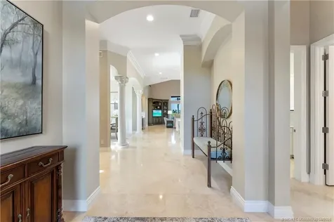 173 SE Rio Angelica Port St Lucie FL 34984