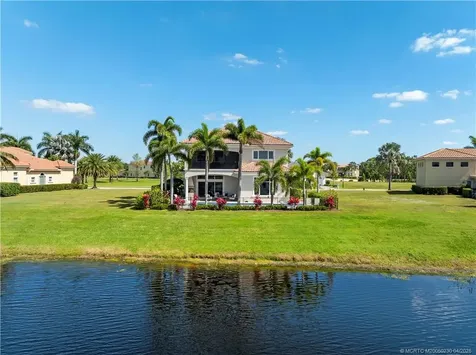 173 SE Rio Angelica Port St Lucie FL 34984