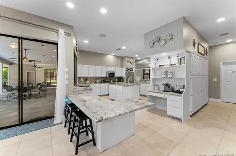 1348 SW Cottonwood Cove Port St Lucie FL 34986