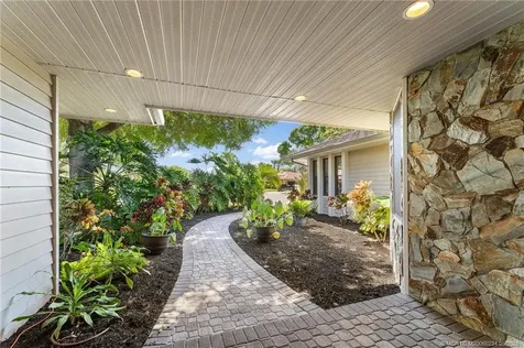 1348 SW Cottonwood Cove Port St Lucie FL 34986