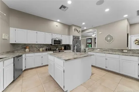 1348 SW Cottonwood Cove Port St Lucie FL 34986