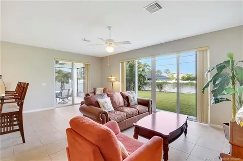 1842 SW Lennox Street Port St Lucie FL 34953