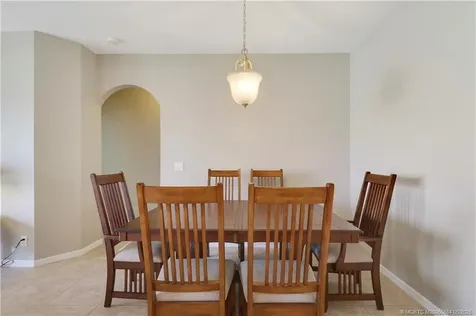 1842 SW Lennox Street Port St Lucie FL 34953