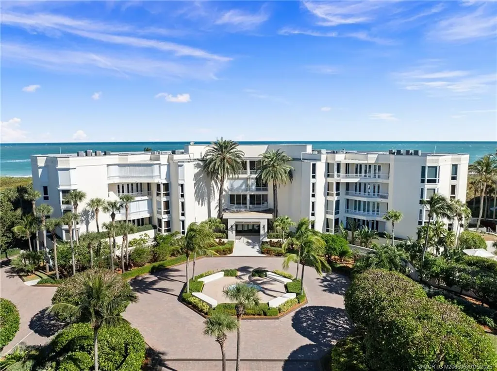 2920 SE Dune Drive Stuart FL 34996