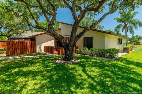 7970 SE Villa Circle Hobe Sound FL 33455