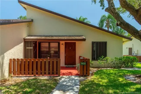 7970 SE Villa Circle Hobe Sound FL 33455