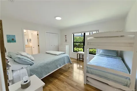 4054 SW Gleneagle Circle Palm City FL 34990