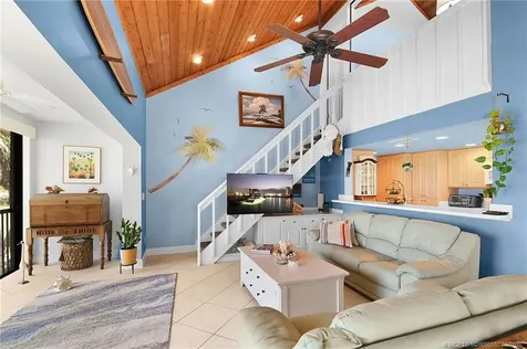 324 NE Golfview Circle Stuart FL 34996