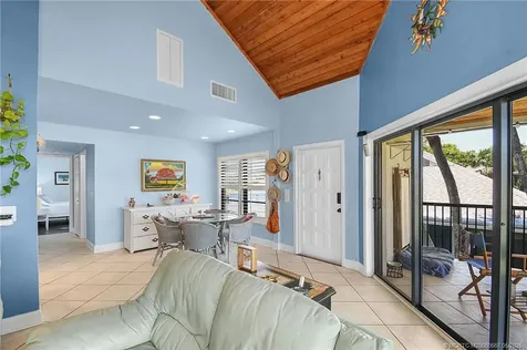 324 NE Golfview Circle Stuart FL 34996