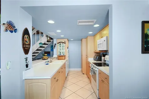 324 NE Golfview Circle Stuart FL 34996