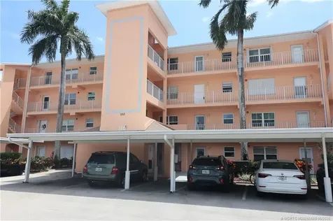 2950 SE Ocean Boulevard Stuart FL 34996