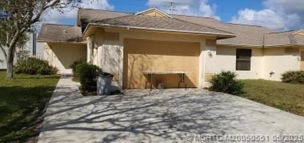 41 SE Ontario Way Stuart FL 34997