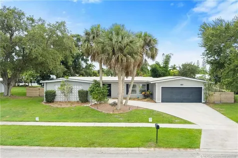 1420 SE San Ignacio Lane Port St Lucie FL 34952