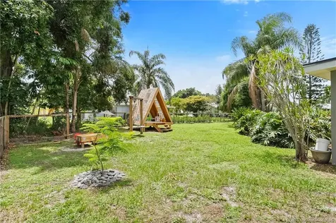 1420 SE San Ignacio Lane Port St Lucie FL 34952