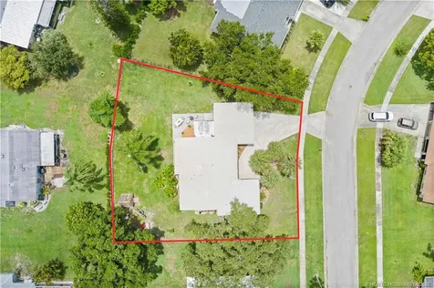 1420 SE San Ignacio Lane Port St Lucie FL 34952