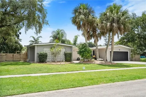 1420 SE San Ignacio Lane Port St Lucie FL 34952