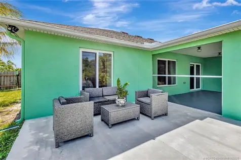 1985 SW Beard Street Port St Lucie FL 34953