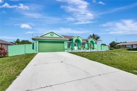 1985 SW Beard Street Port St Lucie FL 34953