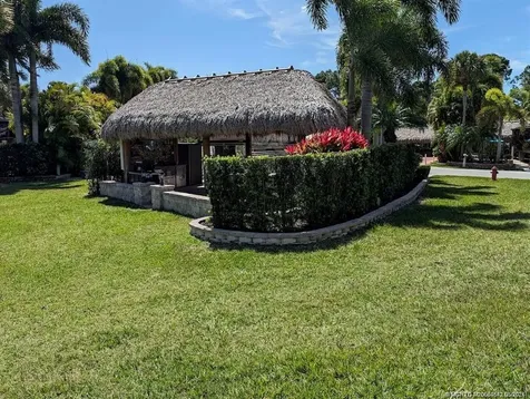 395 NW Boundary Drive Port Saint Lucie FL 34986