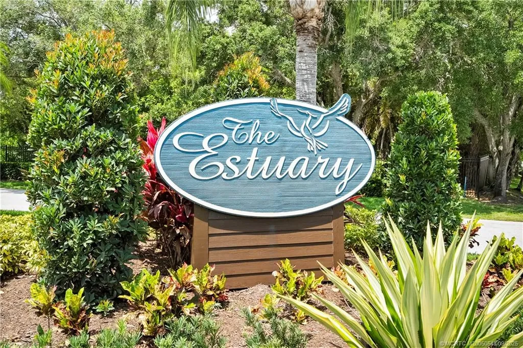 2194 NW Tilia Trail Stuart FL 34994