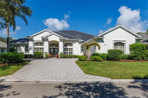 1962 SW Bradford Place Palm City FL 34990