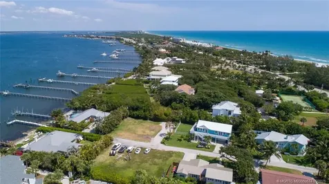5157 NE Shore Village Terrace Stuart FL 34996