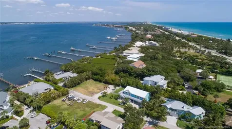 5157 NE Shore Village Terrace Stuart FL 34996