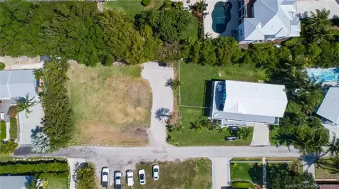 5157 NE Shore Village Terrace Stuart FL 34996