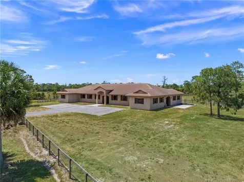 2393 SW Trailside Path Stuart FL 34997