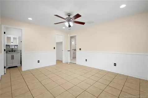 2184 SE Washington Street Stuart FL 34997