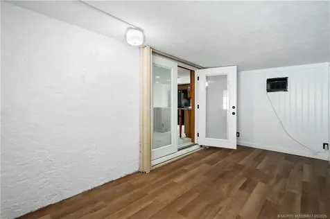 2184 SE Washington Street Stuart FL 34997