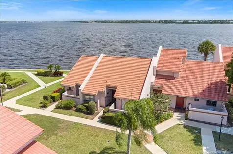 3523 SE Sandpiper Circle Port St Lucie FL 34952