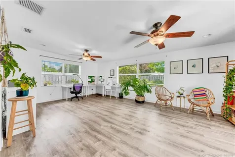 715 SE Alamanda Way Stuart FL 34996