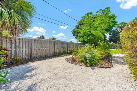 715 SE Alamanda Way Stuart FL 34996