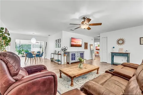 715 SE Alamanda Way Stuart FL 34996