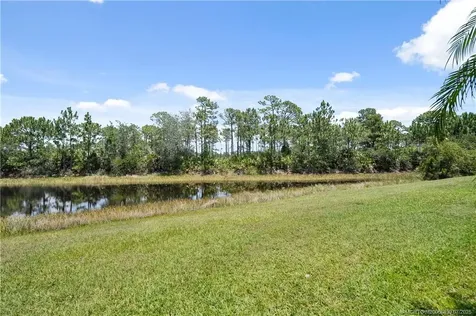 1971 NW Sapphire Ridge Way Jensen Beach FL 34957