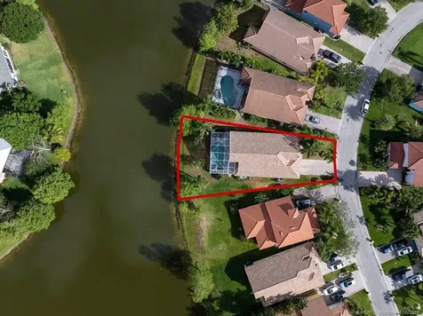 2096 NW Marsh Rabbit Lane Jensen Beach FL 34957