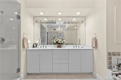 184 NE Edgewater Drive Stuart FL 34996