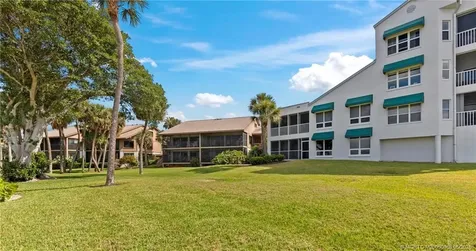 184 NE Edgewater Drive Stuart FL 34996