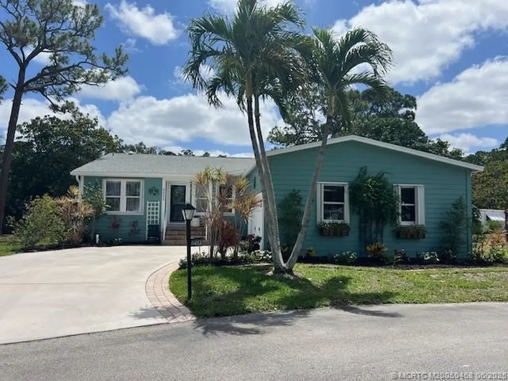 6453 S Ficus Lane Lantana FL 33462