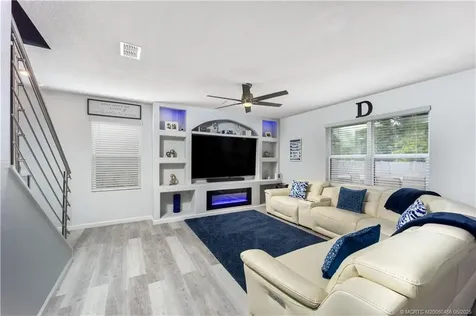 6431 NW Castlebrook Avenue Port St Lucie FL 34983