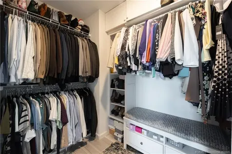 6431 NW Castlebrook Avenue Port St Lucie FL 34983