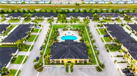 6431 NW Castlebrook Avenue Port St Lucie FL 34983